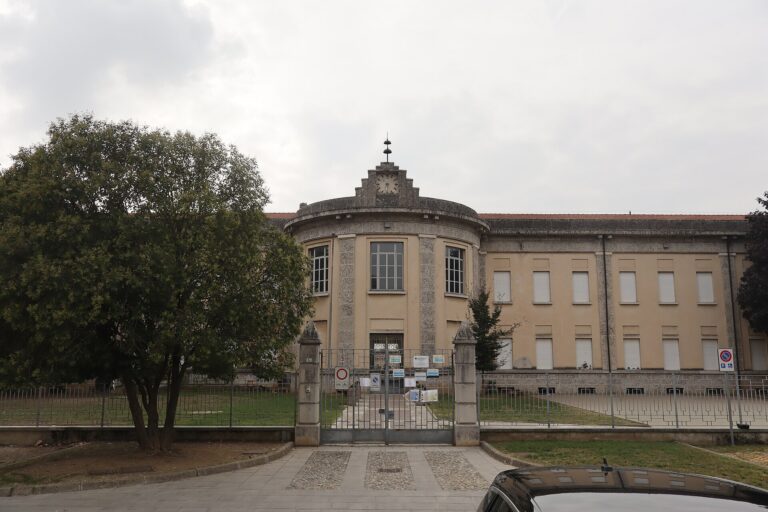 Rovato, il consiglio approva diritto allo studio e patto di sicurezza. Entra Sara Lazzaroni