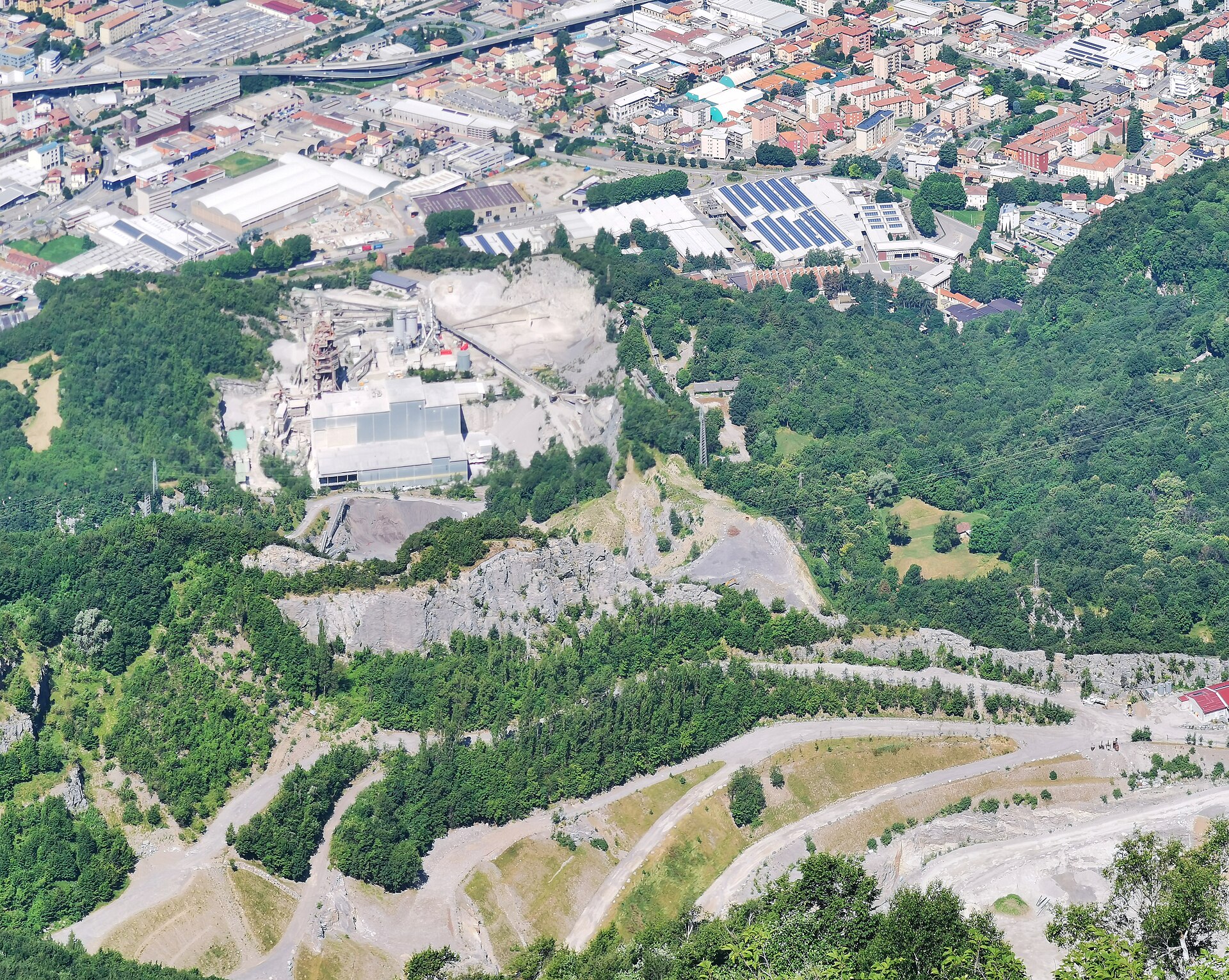 Cava Bonfadina: il Tar nega la sospensiva ma chiede alla Regione perché manca la VIA