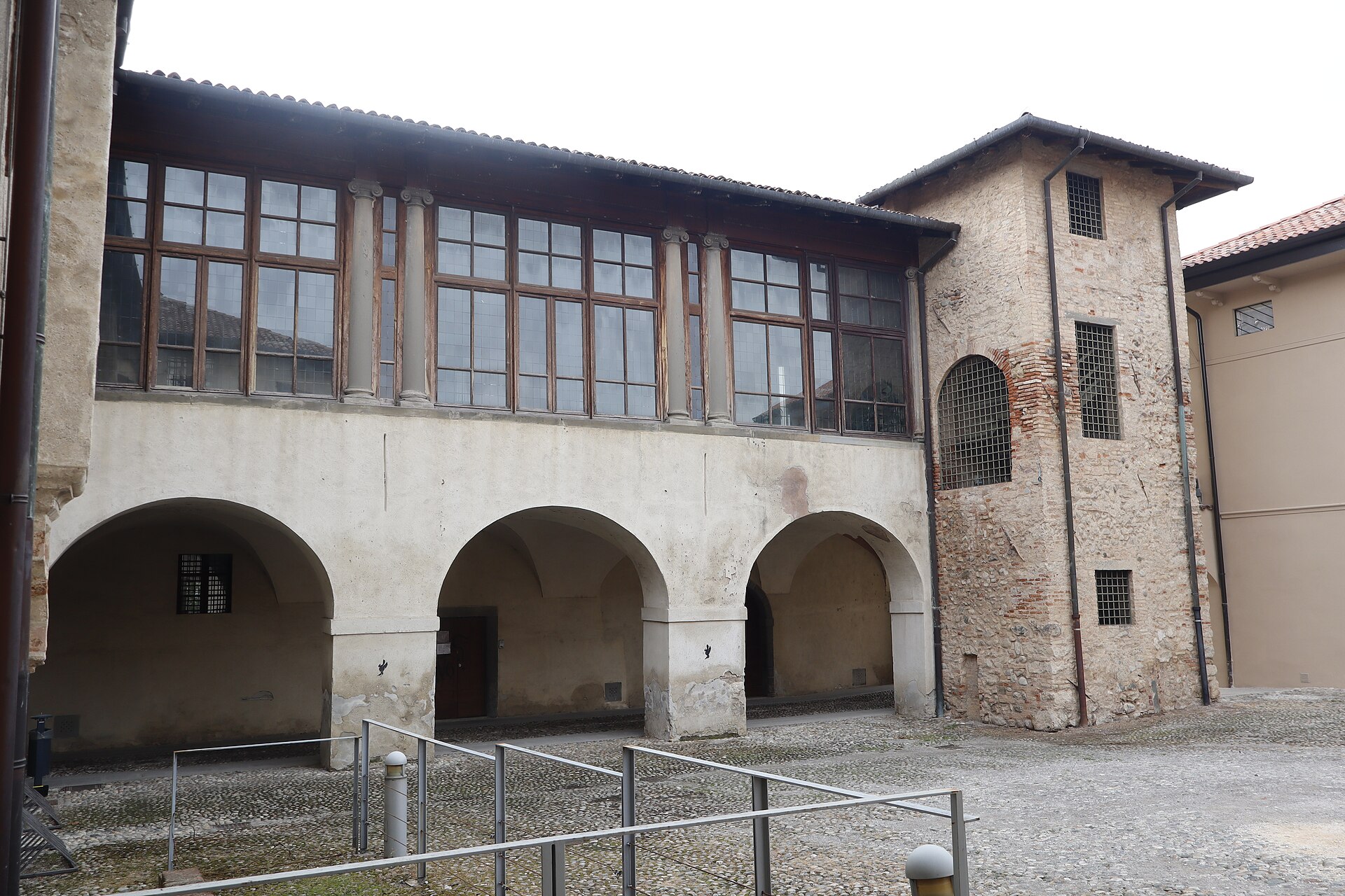 Il questore di Brescia a Rovato per il nuovo fotosegnalamento della Polizia locale