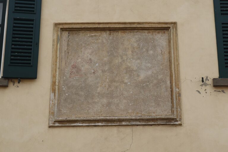 Consiglio comunale di Rovato: via libera a bilancio e opere, scontro su Bonfadina, Plis e Leone