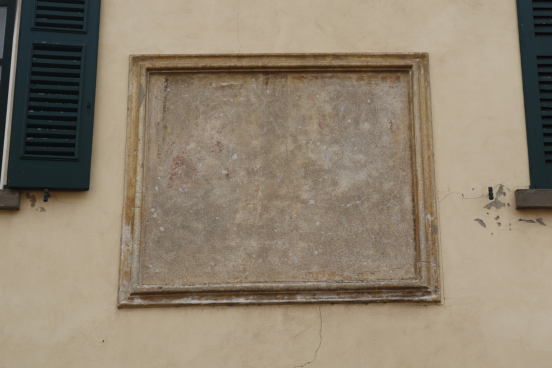 Consiglio comunale di Rovato: via libera a bilancio e opere, scontro su Bonfadina, Plis e Leone