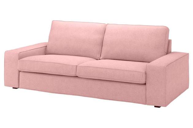 Ikea lancia un divano rosa molto confortevole e estremamente stiloso